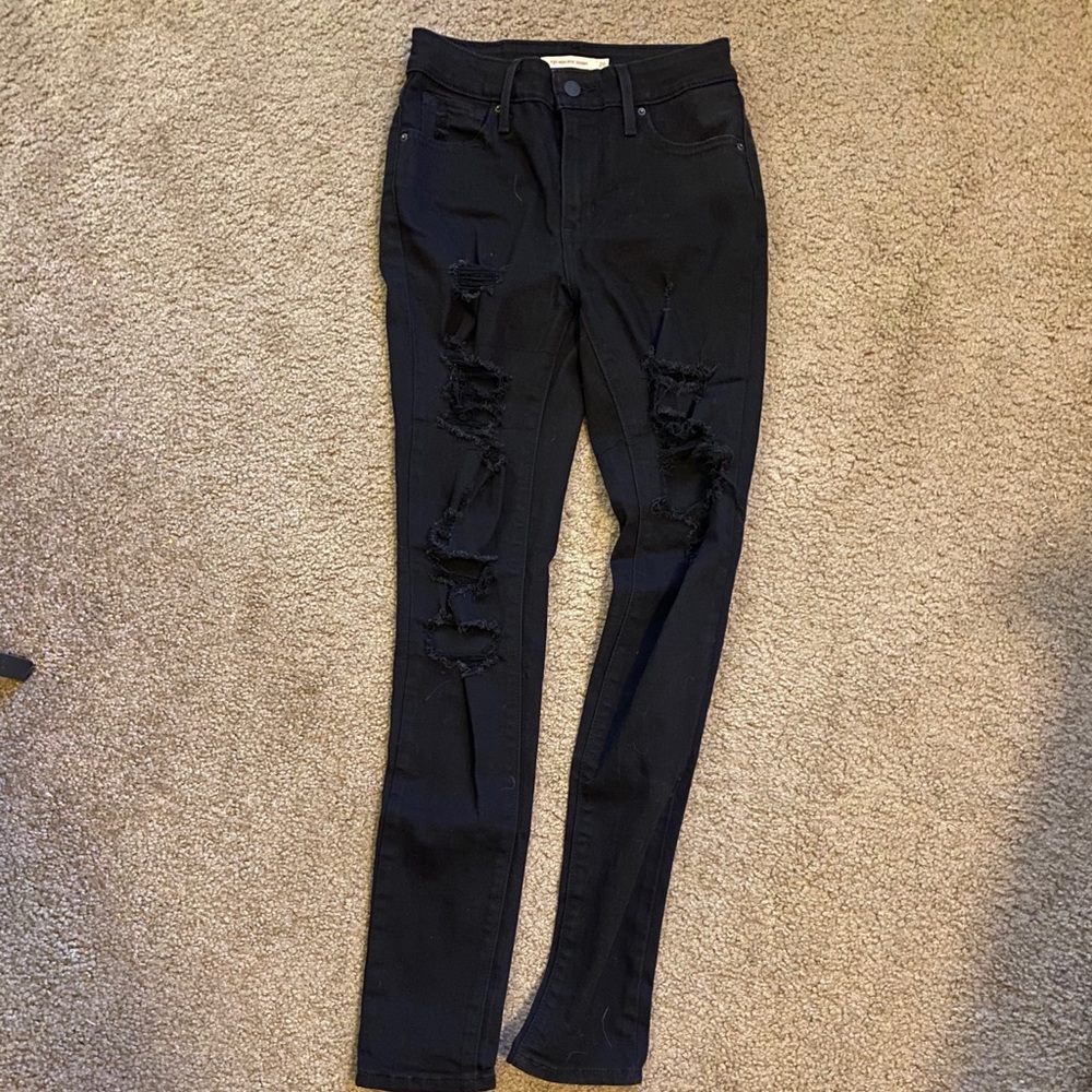 High Waist Black Levi Jeans